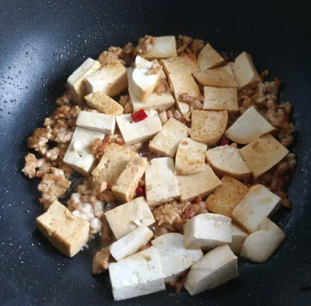 家常肉沫豆腐怎么做好吃又简单第5张-揣书百科